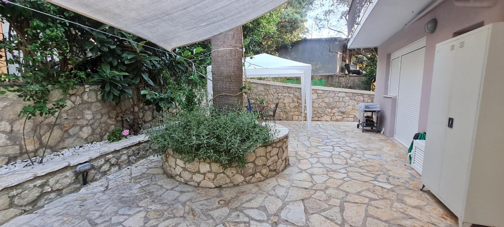 דירות ניקיאנה Gerys House מראה חיצוני תמונה